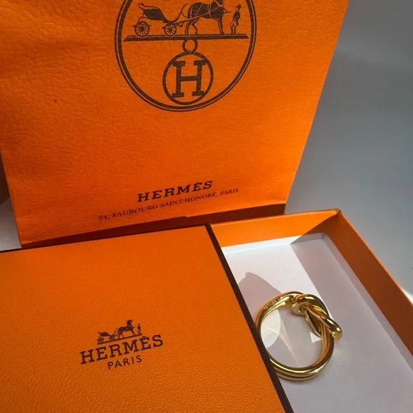 Hermès Gold Enchaînée Scarf Ring with Box and bag Chaîne d’Ancre scarf ring - Picture 2 of 14